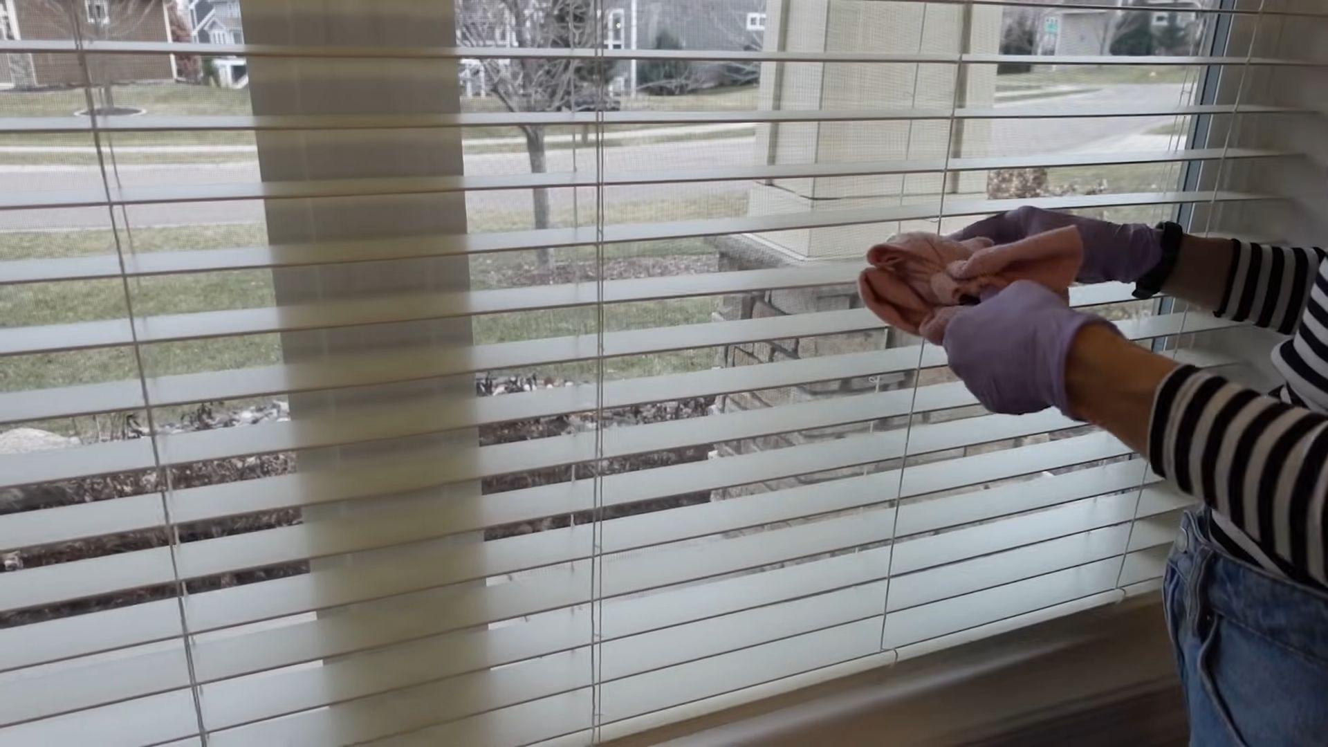 Blind Cleaning with Tongs