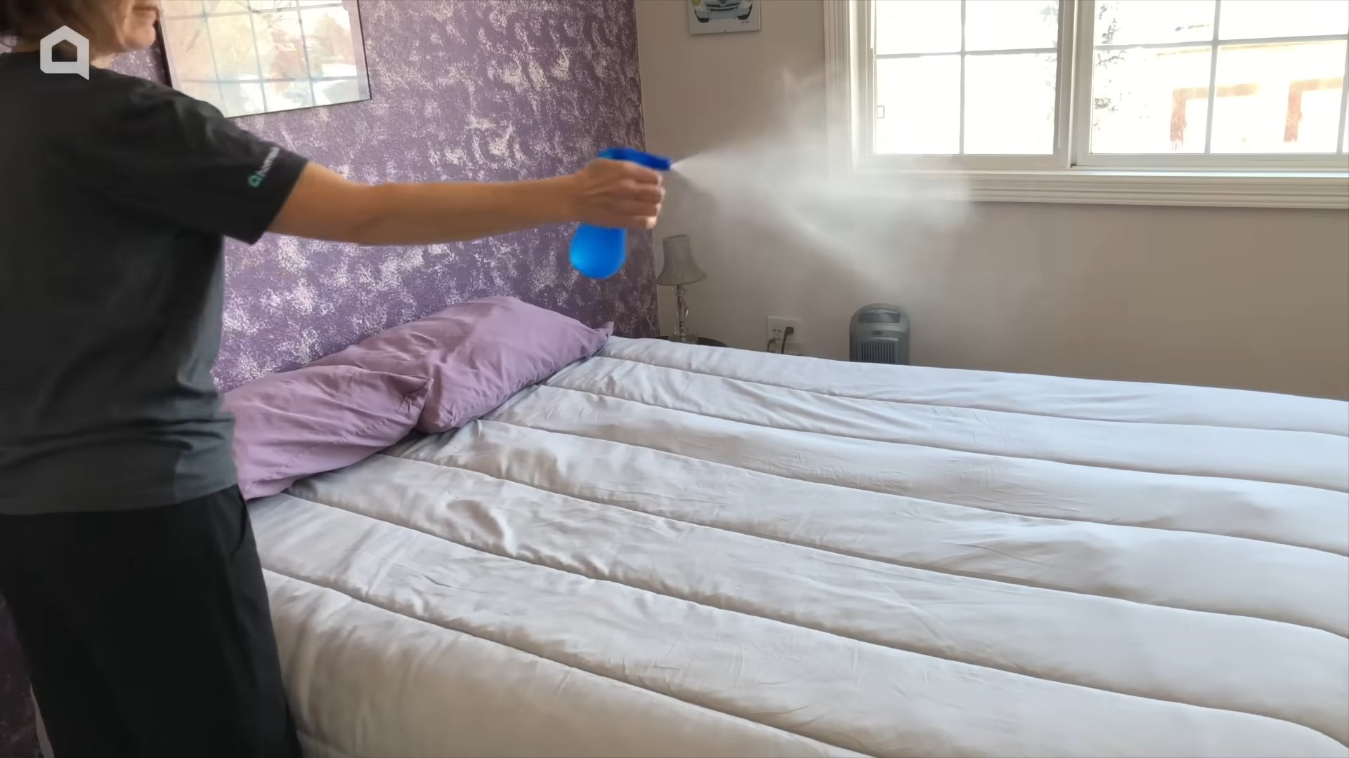 Essential Oil Cleaning Hacks