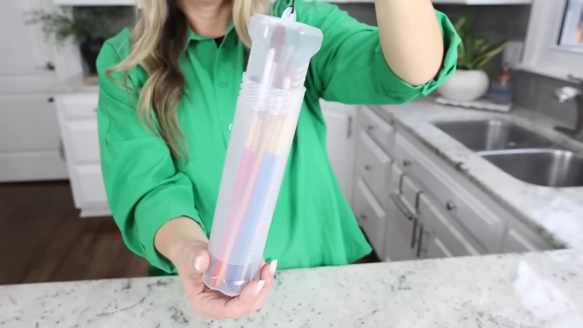 DIY Space Saving Paint Brush Holder
