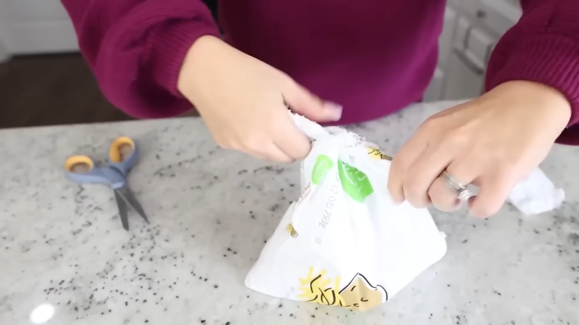 Easy Bag Tying